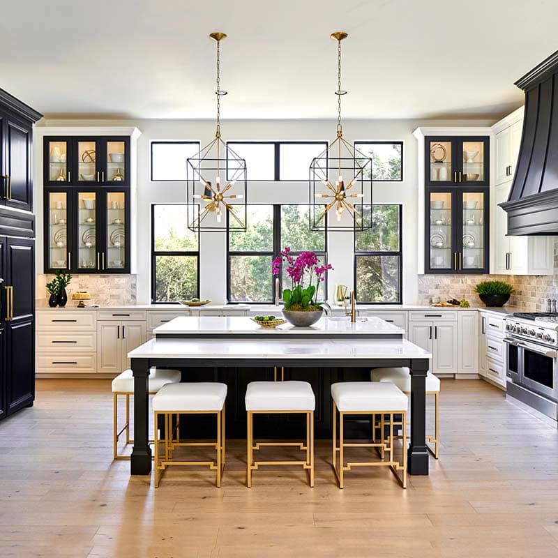 black and white kitchen cabinets