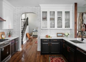 Black and white traditional kitchen, lower cabinets painted in Benjamin Moore Onyx, uppers in custom white, Paper Moon Painting, Austin