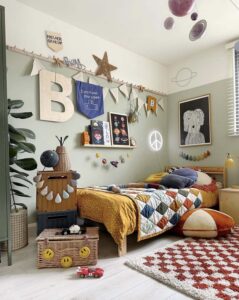 kids-room-with-green-painted-walls-by-velveteen_babies