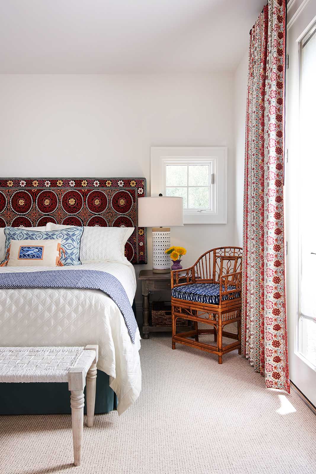 hill-country-ranch-house-paper-moon-painting-san-antonio-tx-home-painter-guest-bedroom-with-souzani