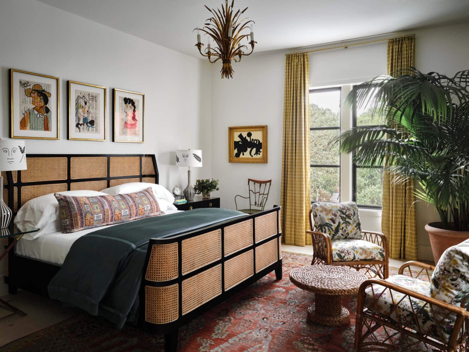 fern-santini-bedroom-for-color-trends-blog-post