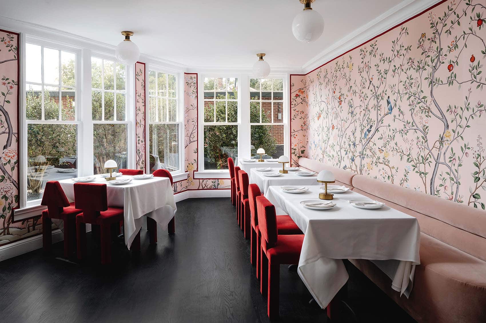pink-chinoiserie-wallpaper-installation-upscale-restaurant