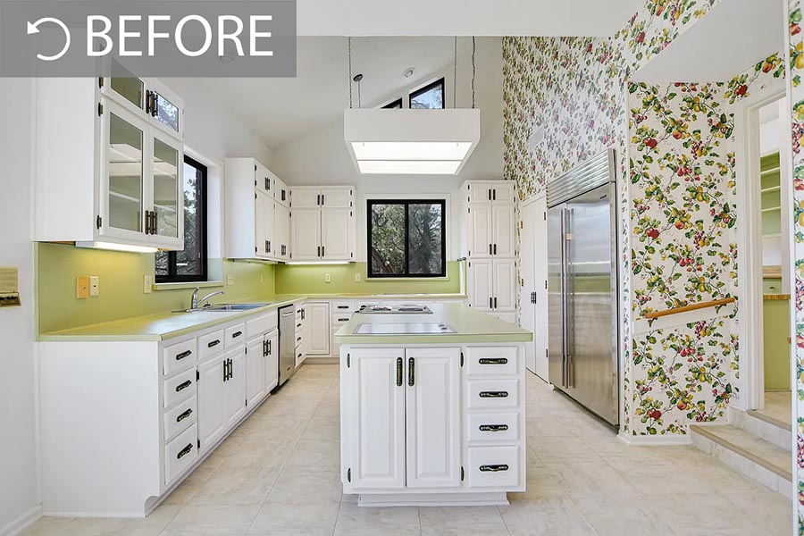 outdated-kitchen-with-old-wallpaper-before