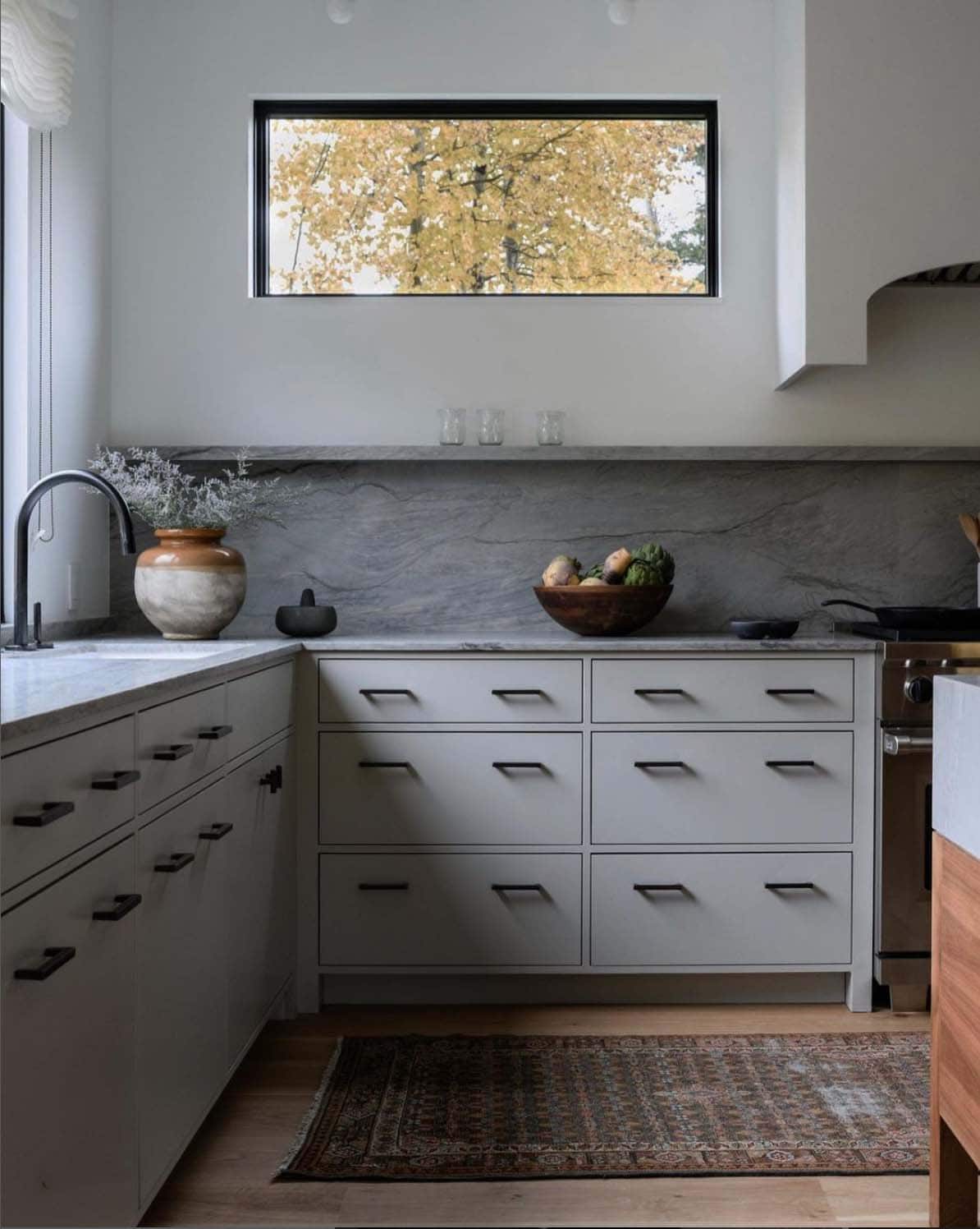 light-pale-grey-kitchen-by-yond-interiors