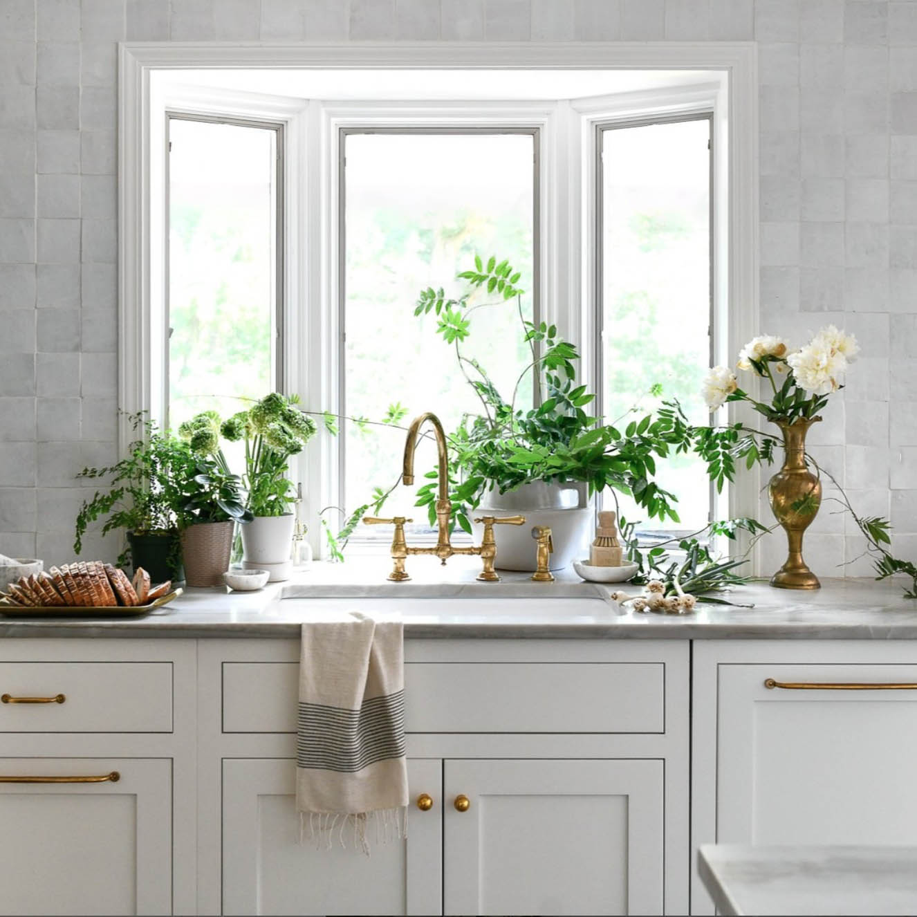 Our Favorite White Kitchens – Why They’re Not Boring - Paper Moon Painting