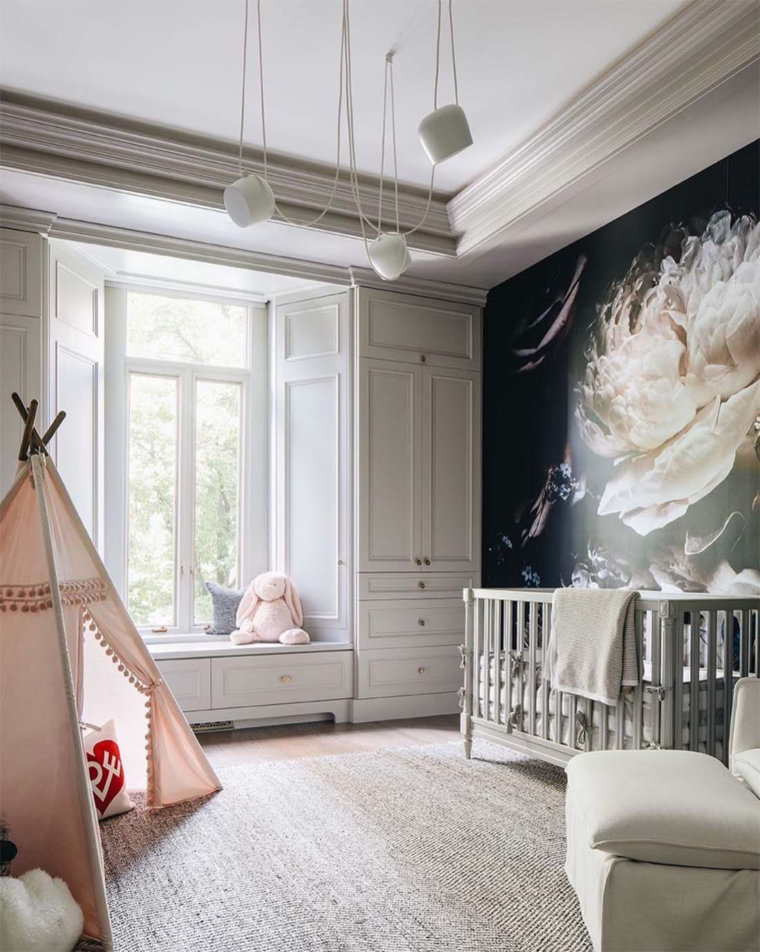 oversize-floral-graphic-nursery-wallpaper-abbieandersondesign-stofferphotographyinteriors