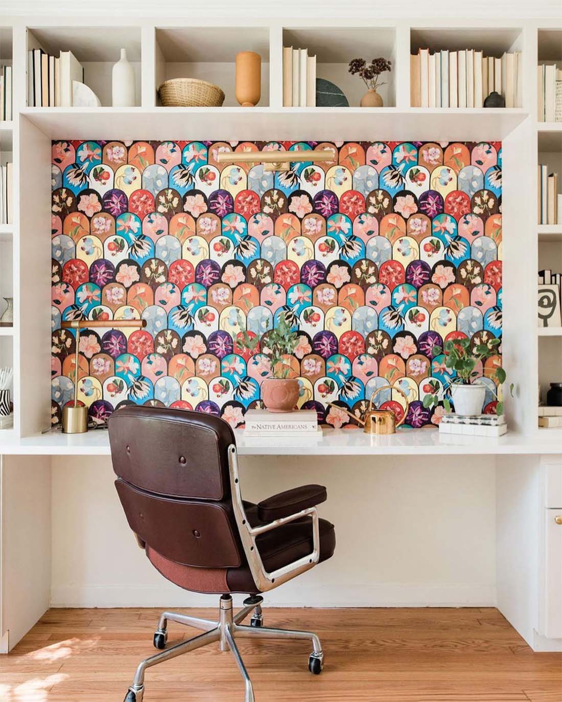 wallpaper-niche-above-desk-design-by-kim-wolfe